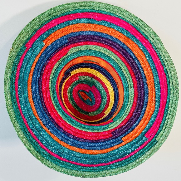 Multicolor Rainbow Straw Hat NWOT - Picture 6 of 6